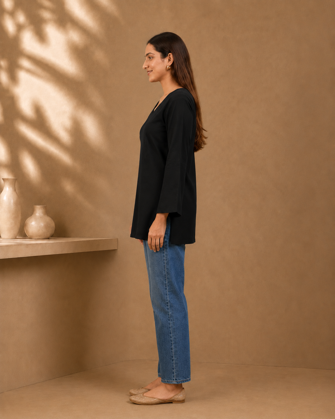 Black Solid V-Neck Bell Sleeve Cotton Kurti